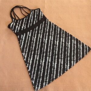 Soybu Black And White Yoga Dress/Top
